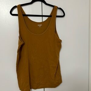 Old Navy tank top
